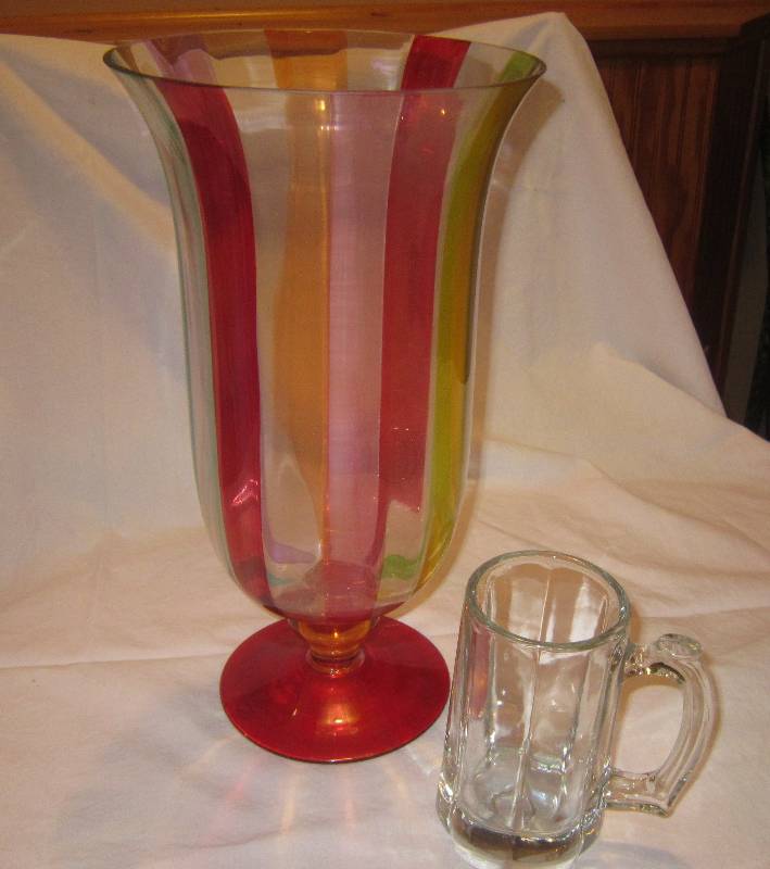 lot 35 image: Glass Colored Vase 14H x 8W and Mug