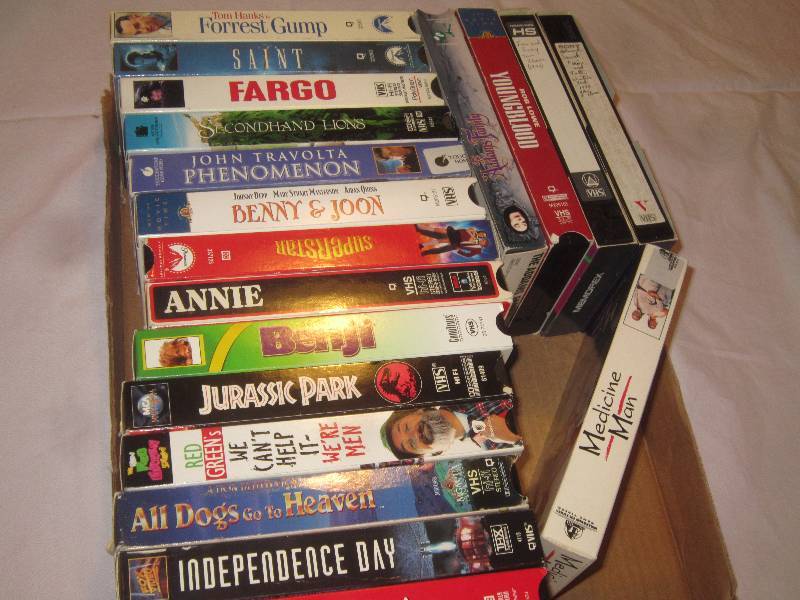 lot 46 image: LOT - VHS Movies