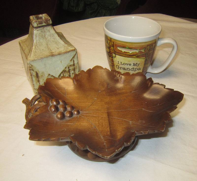 lot 68 image: LOT - Wood Leaf Music Box, Grandpa Mug, Pottery Vase