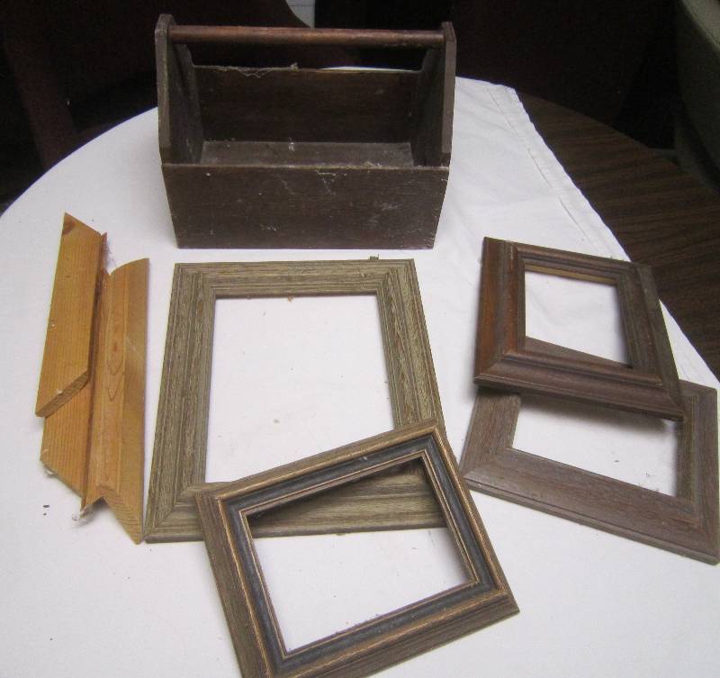 lot 169 image: Tool Box & Frames