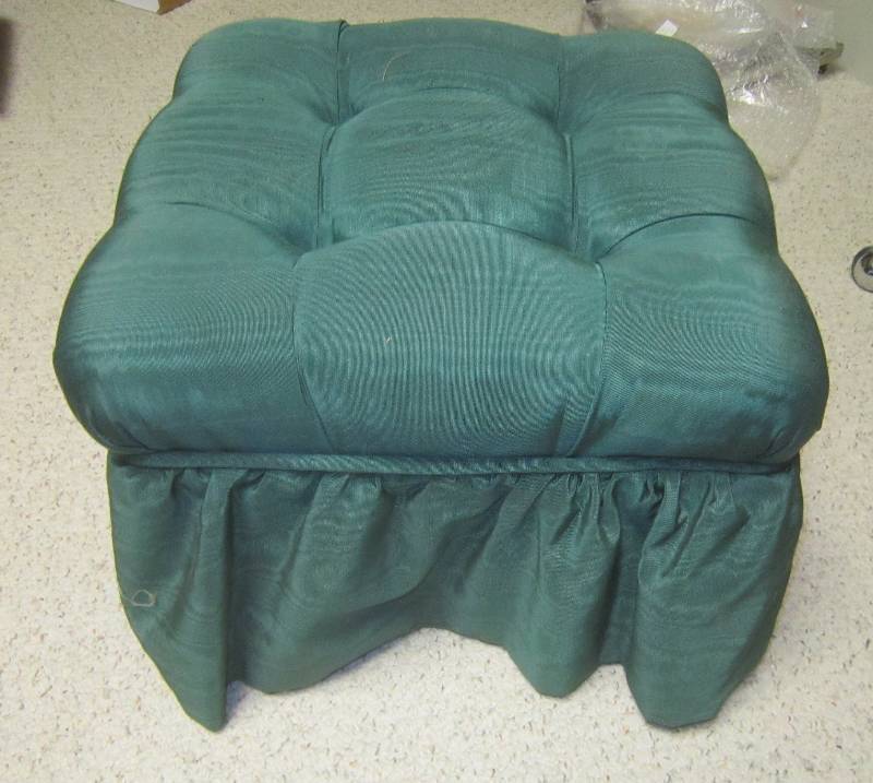 lot 172 image: Green Foot Stool Ottoman