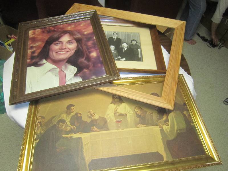 lot 176 image: LOT - Pictures & Frames, Last Supper Picture