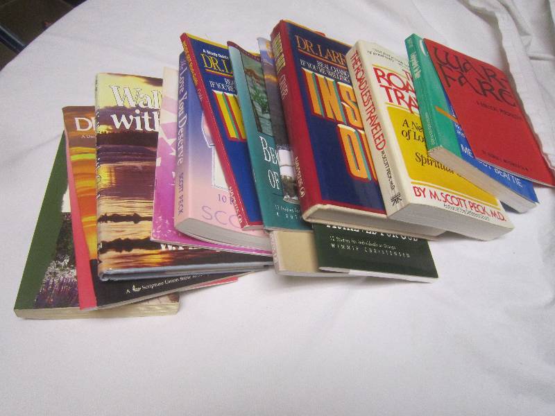 lot 204 image: LOT - Books