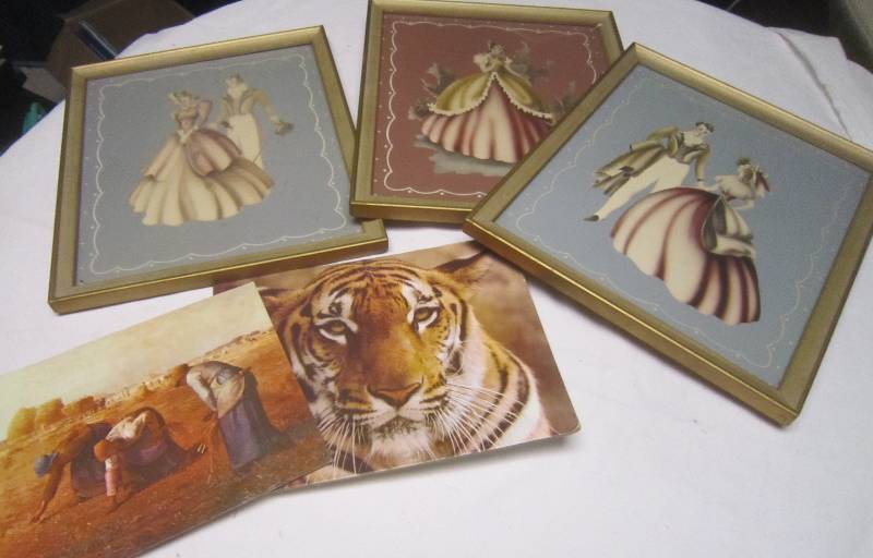 lot 223 image: LOT - 3 Antique Pictures and 2 oils