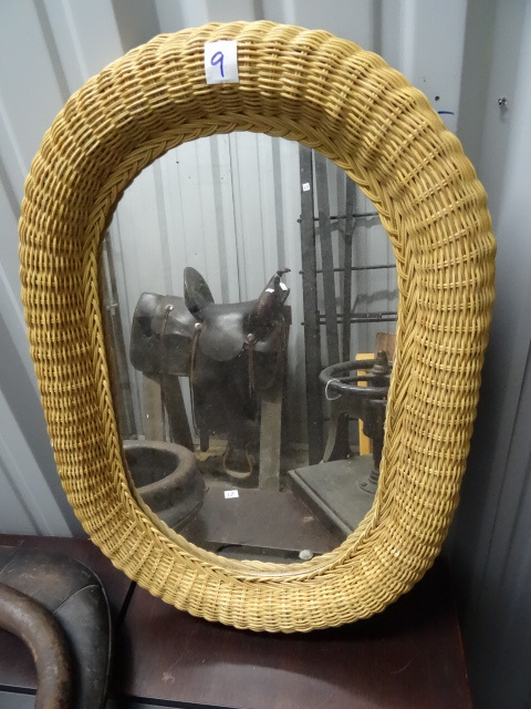 lot 9 image: Wicker Wall Hanging Mirror 19 X 29