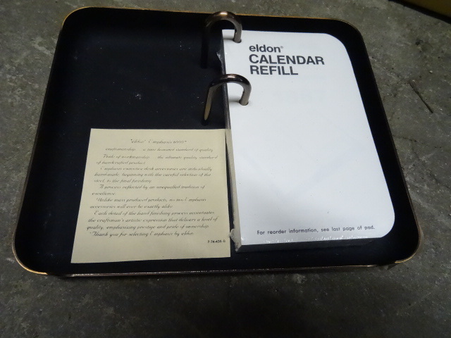 lot 19 image: Eldon Emphasis 6000 Desk