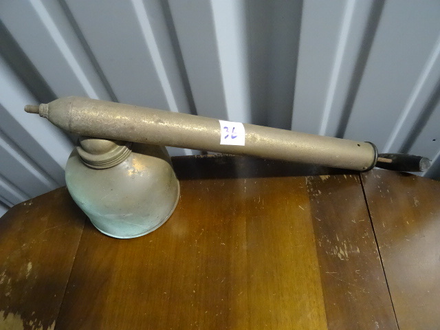 lot 36 image: Vintage Copper Sprayer