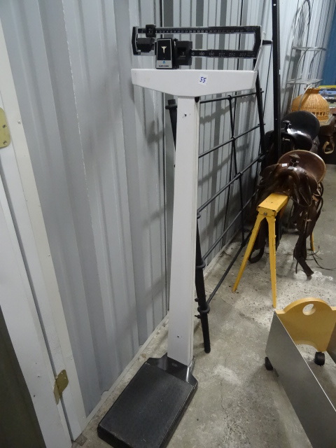 lot 55 image: Health O Meter Scale, Works