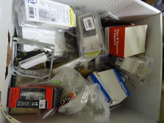 lot 58 image: Box of Misc Electrical Supplies