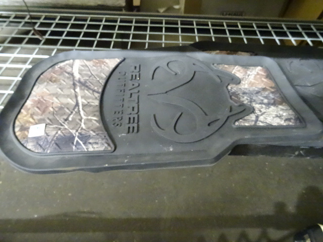 lot 93 image: 2 Real Tree Truck Floor Mats