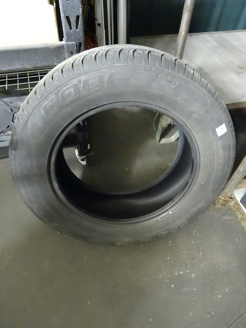 lot 94 image: Cooper Tire, 235 65R 18,
