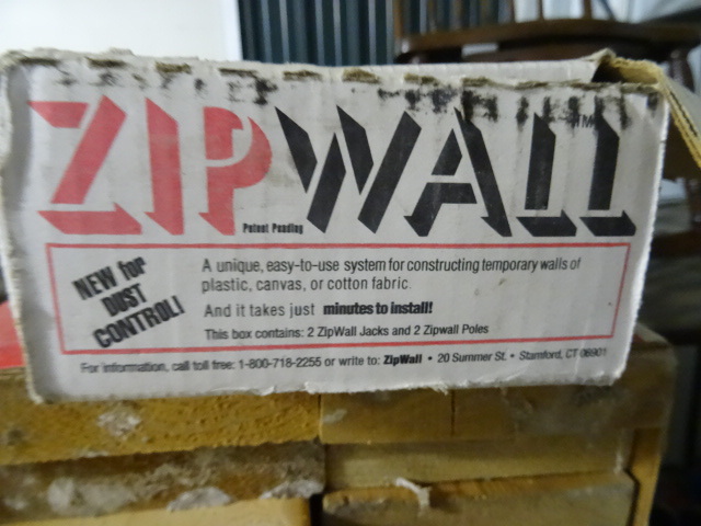 lot 95 image: Zip Wall Set, Poles Extend to 20