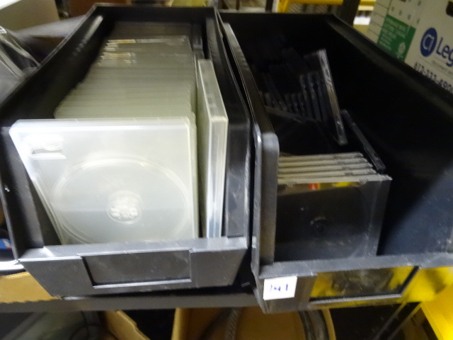 lot 141 image: Empty DVD and CD Cases