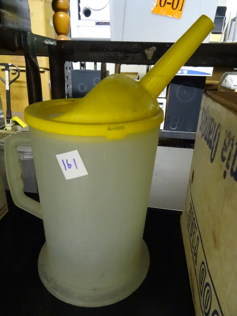 lot 161 image: Plastic 1 Gas. Dispenser