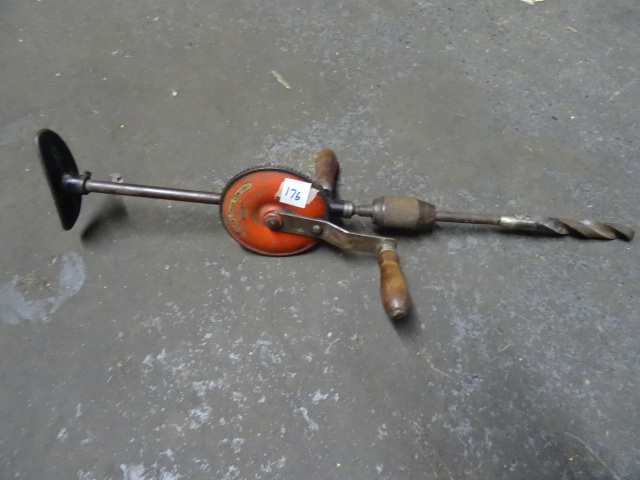 lot 176 image: Millers Falls Hand Drills