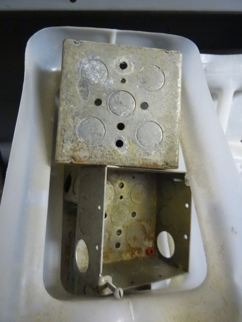 lot 238 image: Misc Electrical Supplies