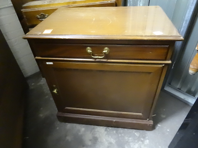 lot 259 image: Vintage Wood Cabinet,