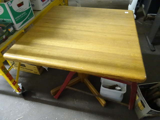 lot 277 image: Solid Wood Table 36 X 36 X 30