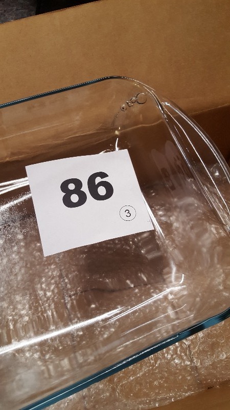 lot 86 image: Anchor Hocking Expressions 3pc Ovenware Set