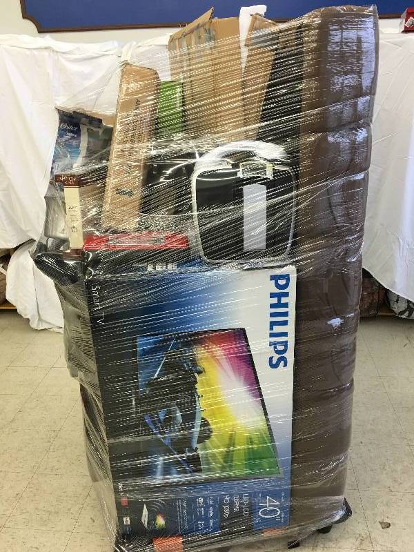 pallet of repairable merchandise  keurigs,furniture appliances