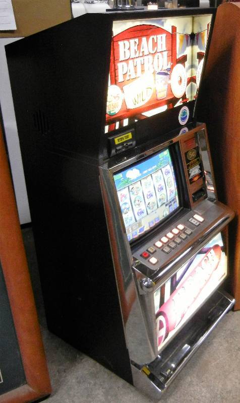 lot 1008 image: ATRONIC CASHLINE BEACH PATROL VIDEO SLOT MACHINE