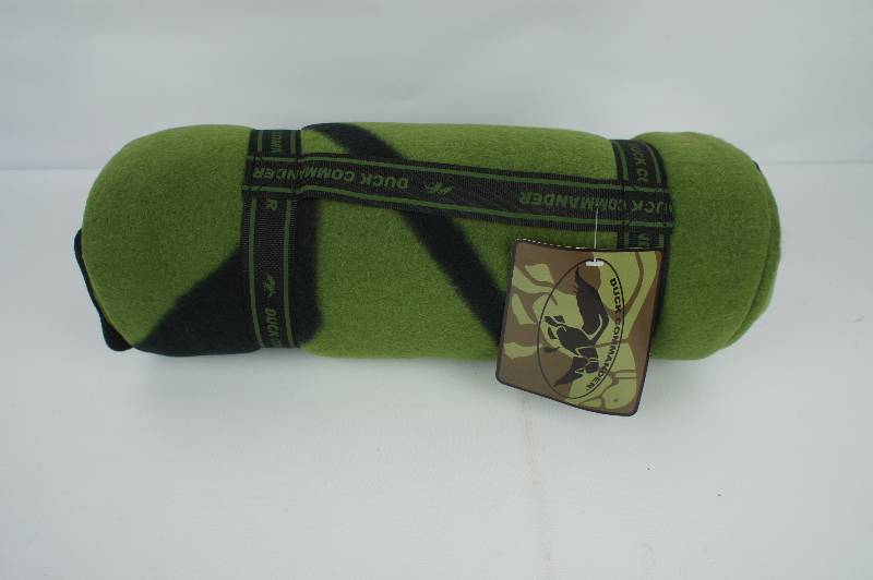 Duck Commander Fleece Throw Blanket