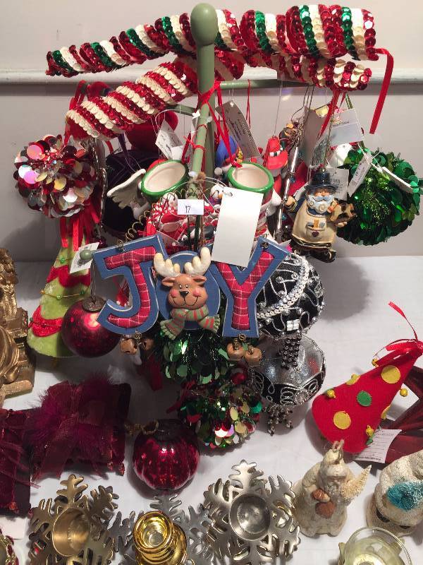 HOLIDAYCHRISTMAS DECOR