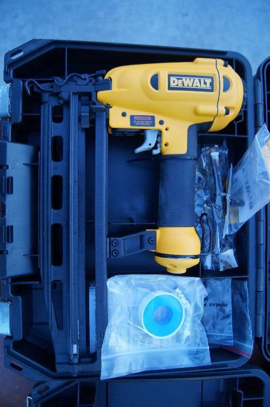 DeWalt Finish Nailer