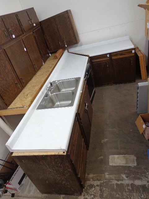 lot 7 image: Counter Top