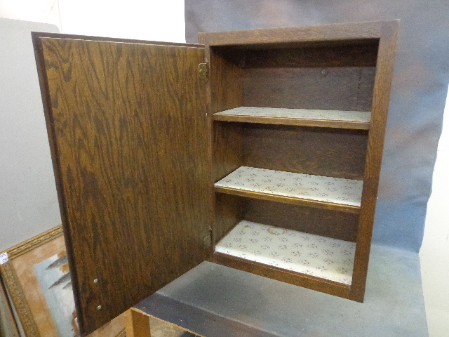 lot 13 image: Oak Cabinets