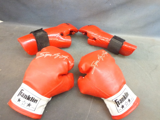 lot 78 image: Boxing & Martial Arts Gloves