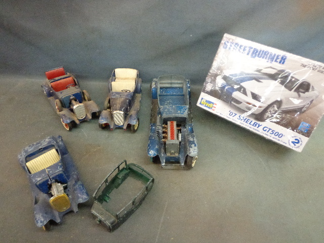 lot 81 image: Model Cars