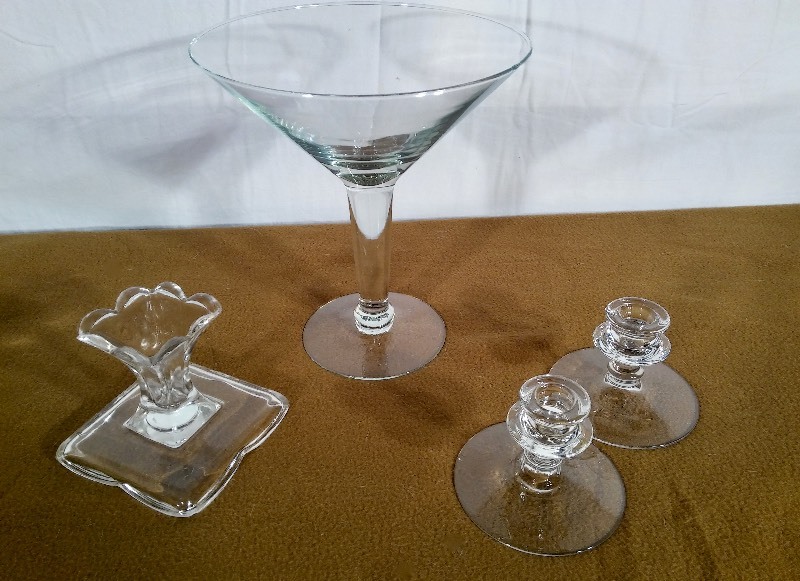 Assorted Glasswear (All In Very Good Condition)