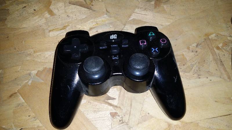 2 DG DreamGear PS3 Wireless Controllers- Black