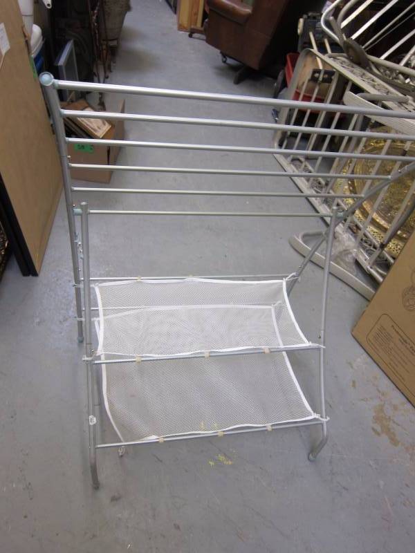 lot 64 image: Drying Rack