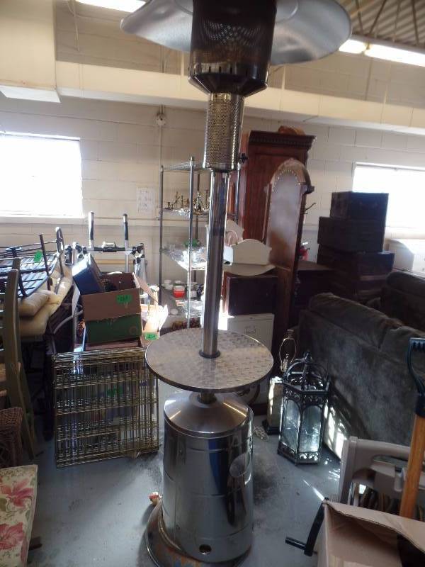 lot 25 image: Outdoor Propane Heater