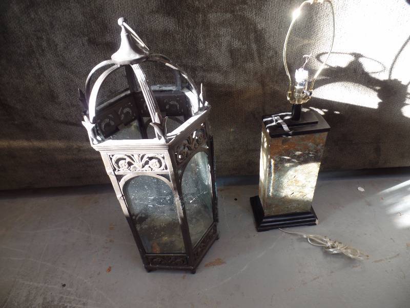 lot 47 image: Candle Lantern