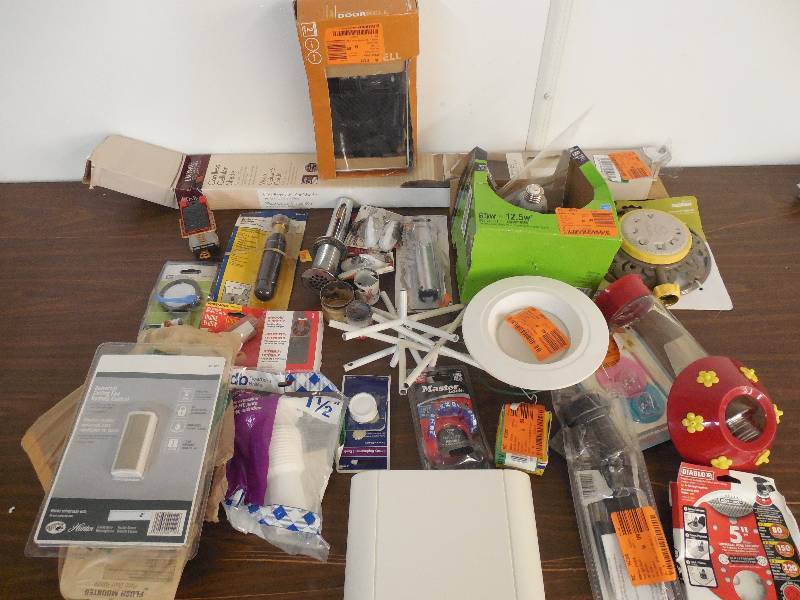 lot 91 image: Tool  Handyman  Hardware Lot