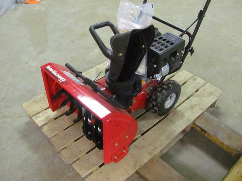 NEW YardMachine 22 2-Stage Snowthrower