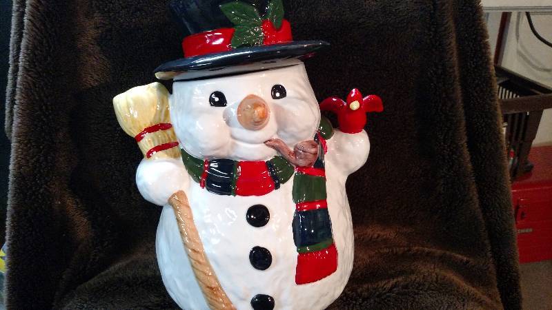 Ceramic Snowman Cookie Jar