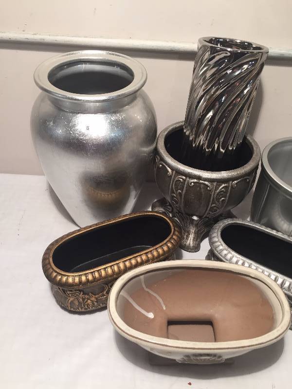VASES AND BOWL
