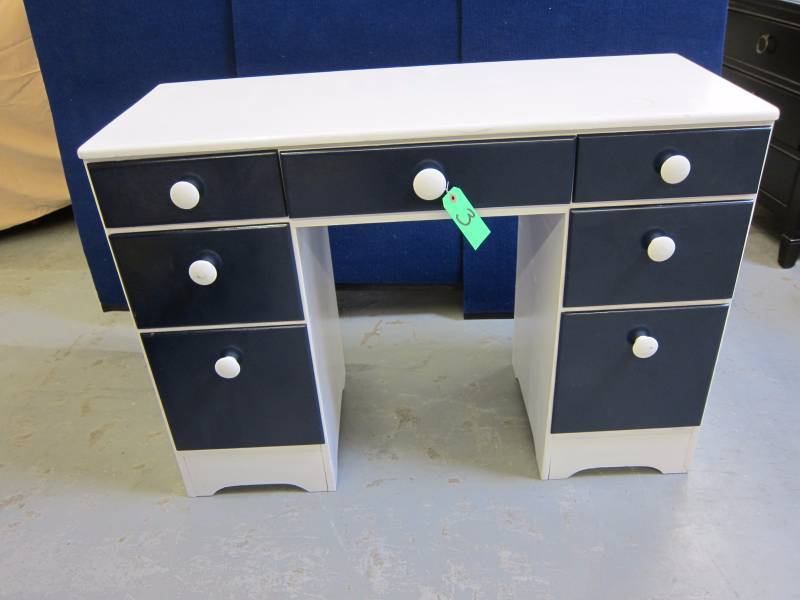 Childs Desk