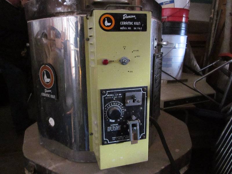 lot 13 image: Duncan Ceramic Kiln