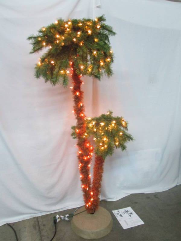 6 Double Headed Palm Tree with 250 Lights
