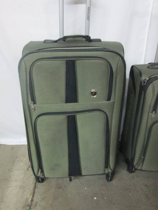 Fox Luggage Eclipse 3 Piece Spinner Luggage Set
