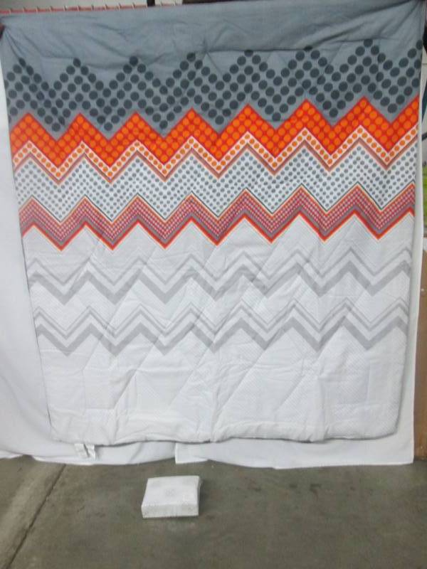 Zig Zag Comforter Set - Full