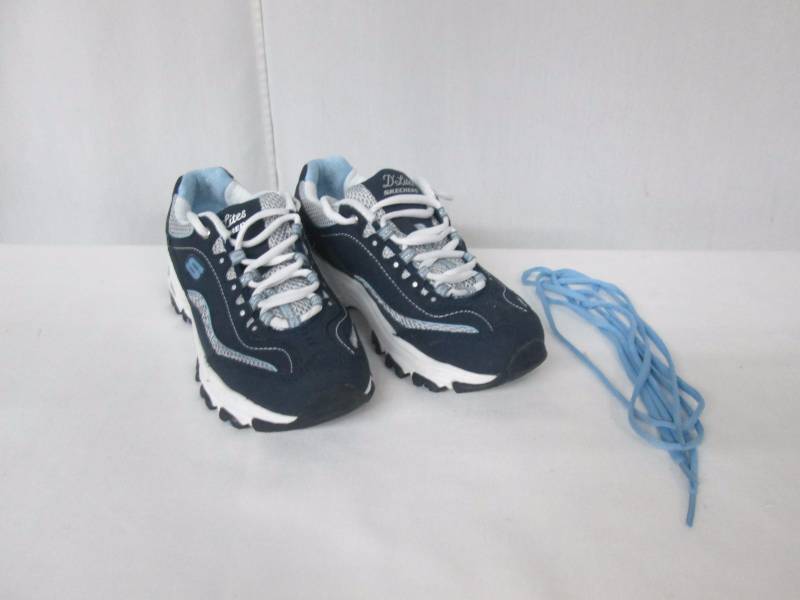 Skechers Womens Centennial Shoe