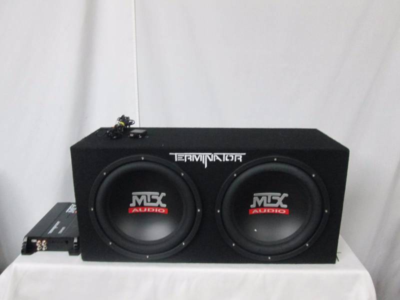 MTX Terminator 1200-Watt Dual SubwooferAmp Package
