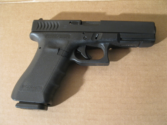 Glock 22 Gen 3 semi-auto .40 Cal pistol