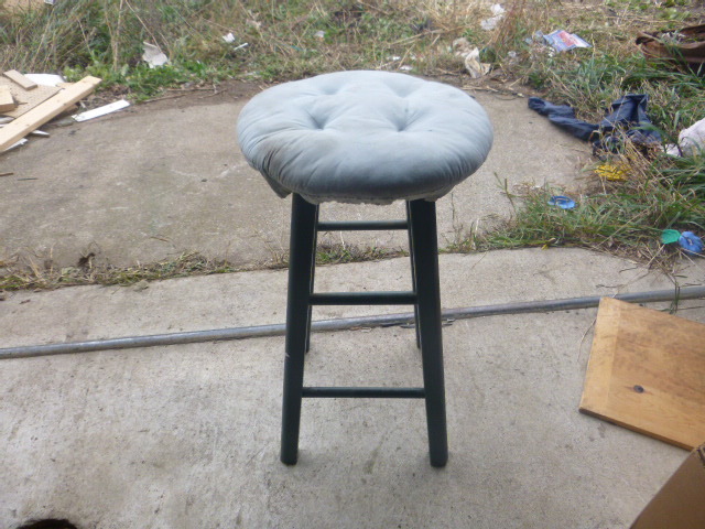 lot 55 image: Bar Stool
